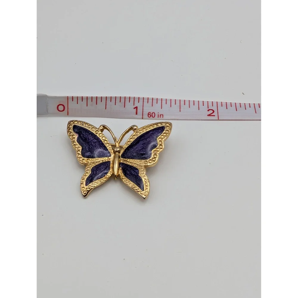 Vintage Purple Enamel Butterfly Brooch Gold Tone Textured Wing Pin Accessory